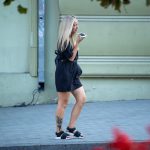 Тату колибри и цветы внизу ноги девушки – 17.09.2020 – tatufoto.com 7
