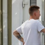 Тату кота геометрическими линиями на руке парня – 17.09.2020 – tatufoto.com 3