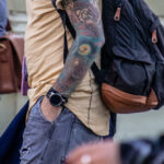 Тату на тему океана с рыбой удильщик на руке парня – Уличная татуировка (street tattoo)-29.09.2020-tatufoto.com 6