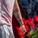 Тату оскал льва и глаз на руке парня –Уличная татуировка (street tattoo)–22.09.2020–tatufoto.com 2