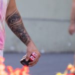 Тату оскал льва и глаз на руке парня –Уличная татуировка (street tattoo)–22.09.2020–tatufoto.com 7