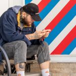 Тату осьминог и надпись ЗАЕБИСЬ на кулаке парня –Уличная татуировка (street tattoo)–22.09.2020–tatufoto.com 2