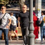 Тату пантера с цветами и двигатель мотоцикла на руках мужчины – Уличная татуировка 14.09.2020 – tatufoto.com 1