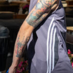 Тату портрет Терминатора и рисунки на тему космоса на руке парня – Уличная татуировка (street tattoo)-29.09.2020-tatufoto.com 2