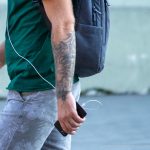 Тату с дикой кошкой и маяком на руке мужчины руке – 17.09.2020 – tatufoto.com 5