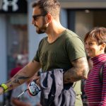 Тату с ласточкой на руке мужчины –Уличная татуировка (street tattoo)–22.09.2020–tatufoto.com 11