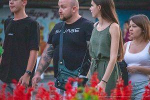 Тату с розой ветров в рукаве на правой руке мужчины – 17.09.2020 – tatufoto.com 3