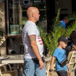 Тату череп и якорь на правом плече мужчины - Уличная татуировка 14.09.2020 – tatufoto.com 4