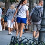 Тату черная полоса под попой девушки и иероглиф на шее сзади возрасте – Уличная татуировка 14.09.2020 – tatufoto.com 7