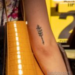 Татуировка с колоском на руке у девушки – Уличная татуировка 14.09.2020 – tatufoto.com 2