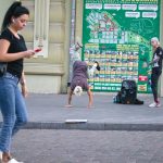 Фото би-боев которые выступают на улице Дерибасовская в Одессе --Уличная тату-street tattoo-21.09.2020-tatufoto.com 2
