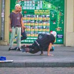 Фото би-боев которые выступают на улице Дерибасовская в Одессе --Уличная тату-street tattoo-21.09.2020-tatufoto.com 90