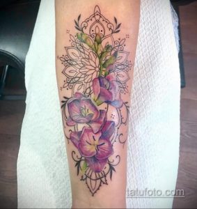 Фото интересного рисунка татуировки 03.09.2020 №086 -interesting tattoo- tatufoto.com