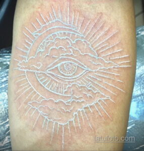 Фото пример белой татуировки 24.09.2020 №018 -white tattoo- tatufoto.com