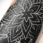 Фото пример белой татуировки 24.09.2020 №039 -white tattoo- tatufoto.com