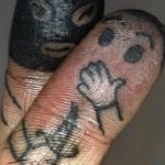 Фото пример татуировки на пальце 05.09.2020 №020 -fingertip tattoo- tatufoto.com