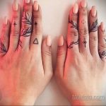 Фото пример татуировки на пальце 05.09.2020 №080 -fingertip tattoo- tatufoto.com