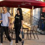 Хенд Поук тату с портретом девушки на левой руке молодой девушки – Уличная татуировка 14.09.2020 – tatufoto.com 6