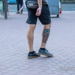 Цветная тату на икре и голени парня - Уличная татуировка 14.09.2020 – tatufoto.com 2