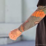 Цветной восточный тату рукав на левой руке парня –Уличная татуировка (street tattoo)–22.09.2020–tatufoto.com 3