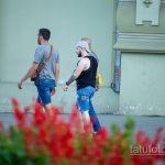 цветные тату на руке у парня 3