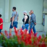 цветные тату на руке у парня 4