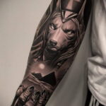 Фото анубис тату на предплечье 25.10.2020 №003 -forearm tattoo- tatufoto.com