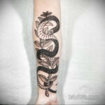 татуировка змеи на предплечье 25.10.2020 №026 -forearm tattoo- tatufoto.com