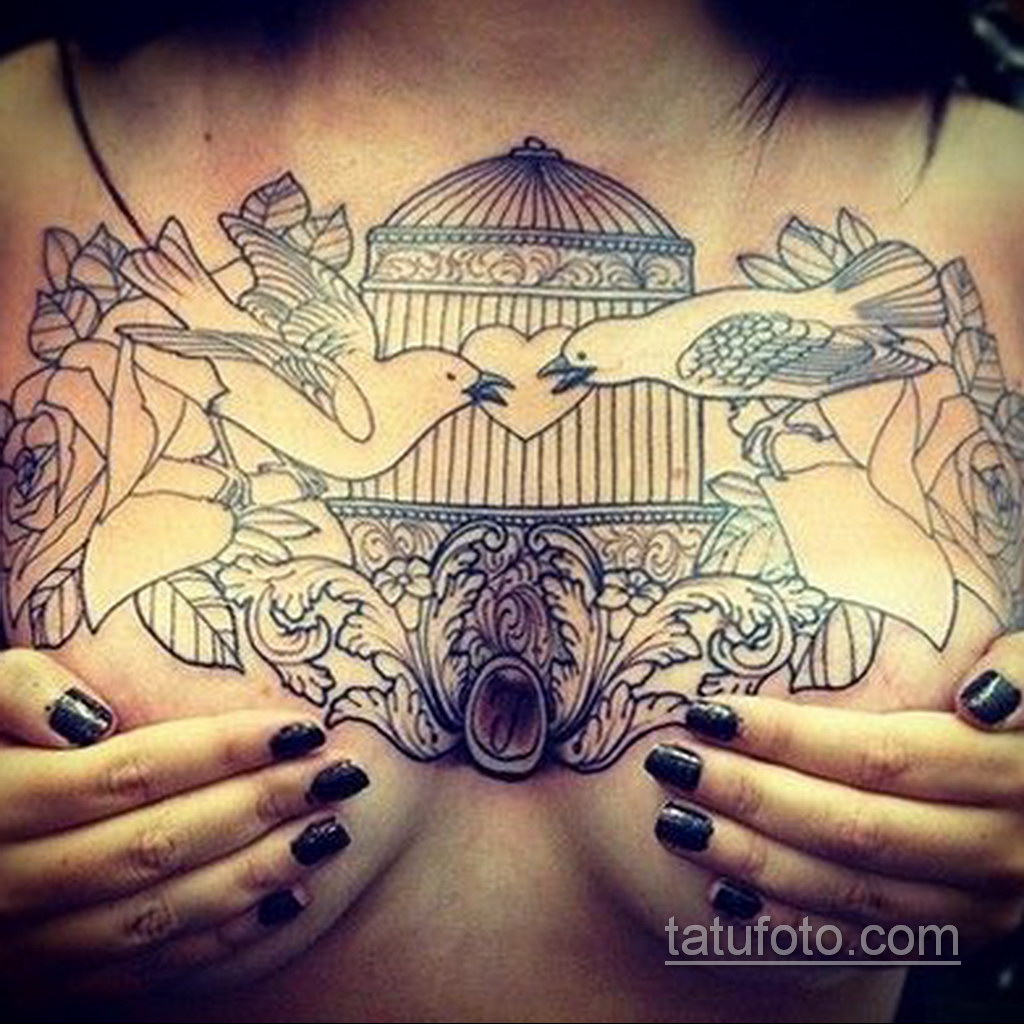 Фото женской тату возле груди 16.11.2020 № 210 -female chest tattoo- tatufo...