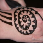 Пример рисунка тату хной на руке 28.11.2020 №087 -henna tattoo- tatufoto.com