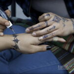 Пример рисунка тату хной на руке 28.11.2020 №282 -henna tattoo- tatufoto.com