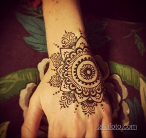 Простой рисунок хной 28.11.2020 №186 -Simple henna drawing- tatufoto.com