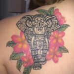Рисунок женской тату со слоном 30.11.2020 №006 -Female elephant tattoo- tatufoto.com
