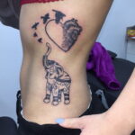 Рисунок женской тату со слоном 30.11.2020 №007 -Female elephant tattoo- tatufoto.com