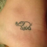 Рисунок женской тату со слоном 30.11.2020 №124 -Female elephant tattoo- tatufoto.com