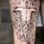 Рисунок интересной тату со слоном 29.11.2020 №063 -elephant tattoo- tatufoto.com