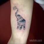 Рисунок тату слон- вариант 30.11.2020 №067 -elephant tattoo- tatufoto.com