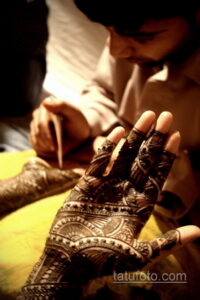 Рисунок тату хной для девушки 28.11.2020 №023 -henna tattoo for girl- tatufoto.com