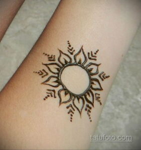 Рисунок тату хной для девушки 28.11.2020 №055 -henna tattoo for girl- tatufoto.com