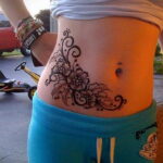 Рисунок тату хной для девушки 28.11.2020 №057 -henna tattoo for girl- tatufoto.com