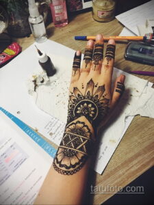 Рисунок тату хной для девушки 28.11.2020 №097 -henna tattoo for girl- tatufoto.com