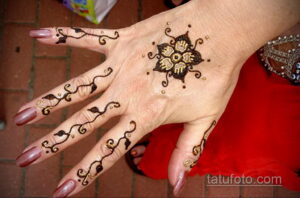 Рисунок тату хной для начинающих 28.11.2020 №030 -Henna tattoo drawing- tatufoto.com