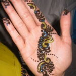 Рисунок тату хной для начинающих 28.11.2020 №104 -Henna tattoo drawing- tatufoto.com