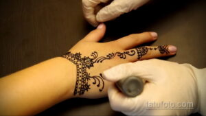 Рисунок тату хной для начинающих 28.11.2020 №281 -Henna tattoo drawing- tatufoto.com