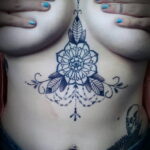 Фото женской интимной тату 16.11.2020 №092 -female intimate tattoo- tatufoto.com