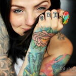 Фото женской тату 18.11.2020 №081 -beautiful girl tattoo- tatufoto.com