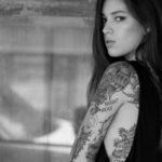 Фото женской тату 18.11.2020 №363 -beautiful girl tattoo- tatufoto.com