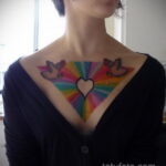 Фото женской тату возле груди 16.11.2020 №161 -female chest tattoo- tatufoto.com