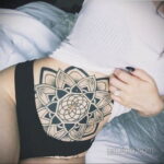 Фото женской тату на животе 16.11.2020 №020 -Female tattoo on her stomach- tatufoto.com