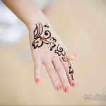Фото интересного рисунка хной на теле 13.11.2020 №200 -henna tattoo- tatufoto.com